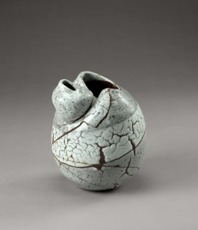 楊元太　「親情」系列 　1981　 22.5x28x28cm （攝影／陳健元；正修科技大提供）