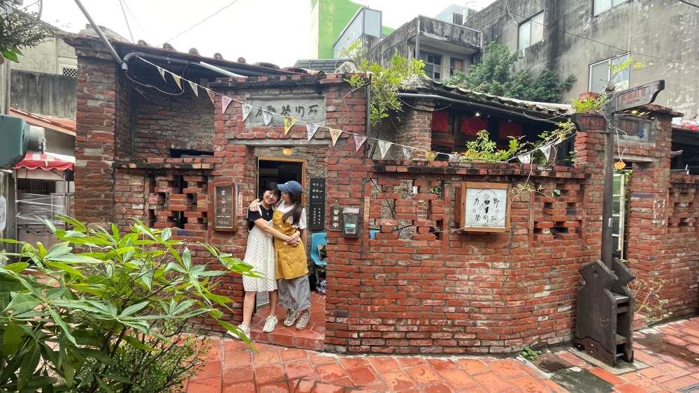 小幫手在力野都變成好姐妹，分享彼此的生活